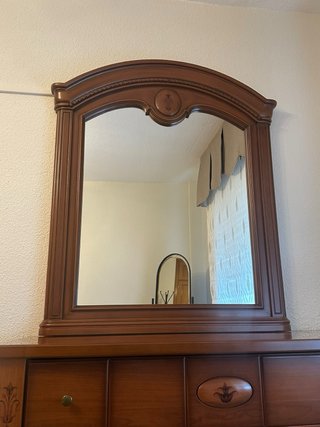 Dormitorio completo de madera