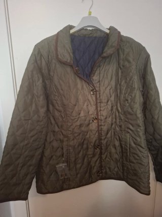 Chaquetón acolchado verde