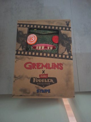 2 Muñecos Fuggler Zuru (Gremlins y Fart Face)