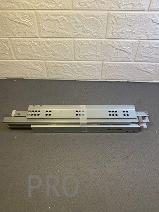 Set di 2 guide scorrevoli Mod.45 in acciaio zincato Amig