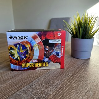 Magic: The Gathering Marvel Super Heroes Bundle