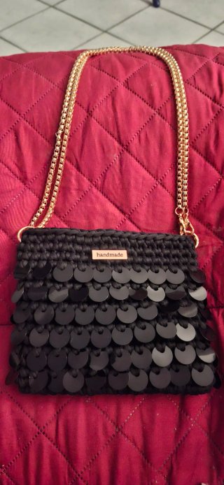 Borsa a tracolla chic con paillettes