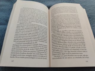 LA ISLA DE LA MUJER DORMIDA - ARTURO PÉREZ-REVERTE