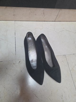 Zapatos de tacón negros talla 36