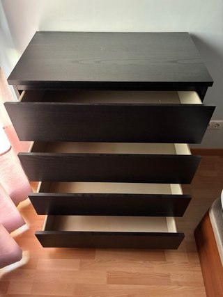 Cómoda IKEA MALM 4 cajones