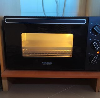 Horno Taurus  - 3 usos perfecto estado