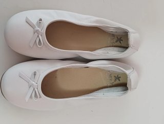 Bailarinas Blancas niña