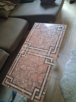 Mesa de Centro Antigua de Mármol