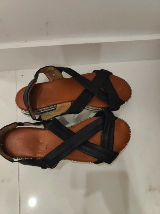 Sandalias Negras de Plataforma