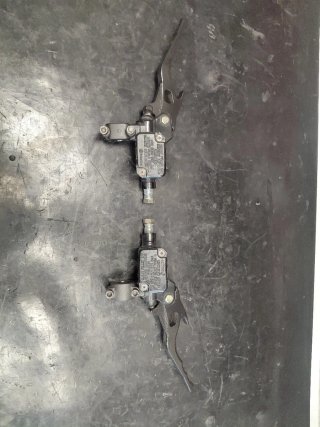 Bombas de Freno Yamaha Aerox , originales
