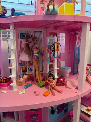 Casa de Barbie Grande con Tobogán y piscina