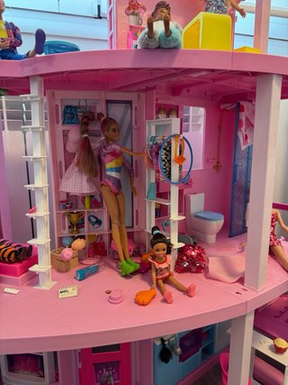 Casa de Barbie Grande con Tobogán y piscina