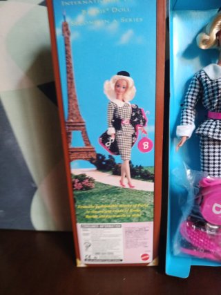 Barbie International Travel Special Edition