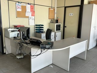 Lote completo mobiliario oficina