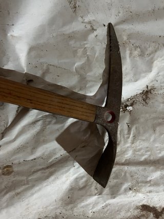 Piolet Antiguo de Madera para Colección
