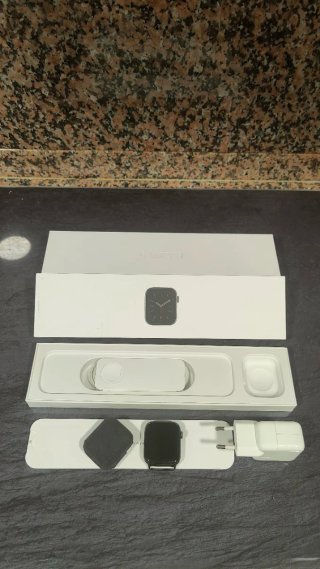 Apple Watch Series 6 44mm
