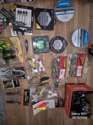 Lote de Pesca con Cañas y Accesorios
