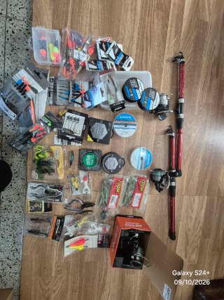 Lote de Pesca con Cañas y Accesorios