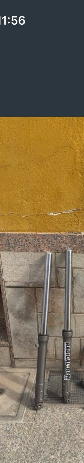 Horquilla Rieju MRT con eje