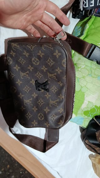 Riñonera Louis Vuitton