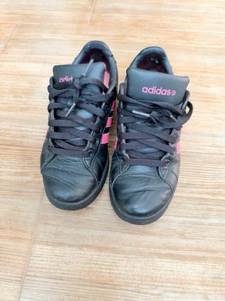 Ténis Adidas Preto e Rosa, n.° 38