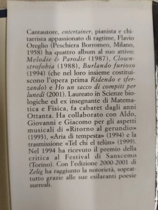 Il momento è catartico libro di Flavio Oreglio.