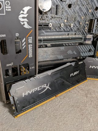 Pack Placa Base B550M + Ryzen 7 3800X + 16GB RAM