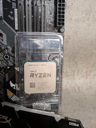 Pack Placa Base B550M + Ryzen 7 3800X + 16GB RAM