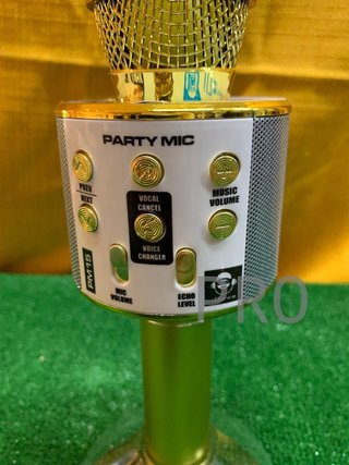 MICRÓFONO KARAOKE