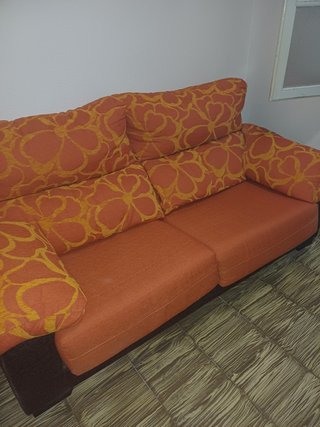 Sofá 2 plazas extensible naranja