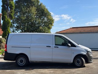 Mercedes Vito 2023 Largo Furgoneta