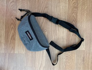 Riñonera Eastpak Gris