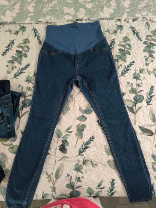 Lote de ropa premamá