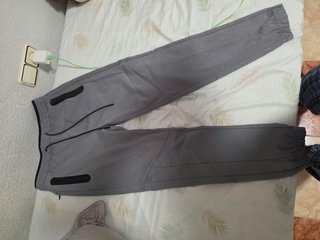 Pantalón de chándal gris