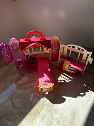 Casa vacanza Barbie portatile