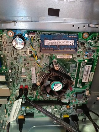 Lenovo S200 TWR - 10HQ0013SP PC Escritorio