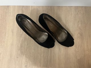 Zapatos Jorge Juan Tacón Rojo Talla 39