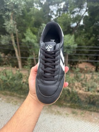 Sapatilhas Hummel Pretas e Brancas Tamanho 36