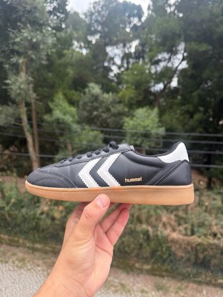 Sapatilhas Hummel Pretas e Brancas Tamanho 36