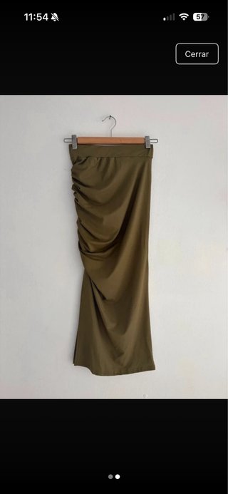 Falda midi verde oliva fruncida