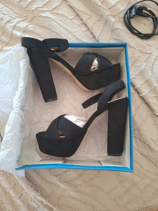 Sandalias de Tacón Negras