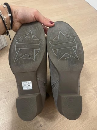 Botines piel tacón medio cremallera talla