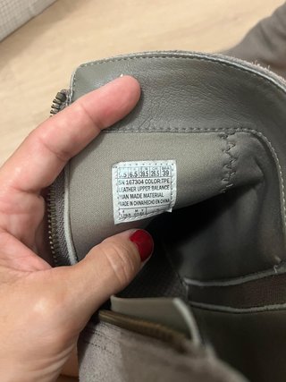 Botines piel tacón medio cremallera talla
