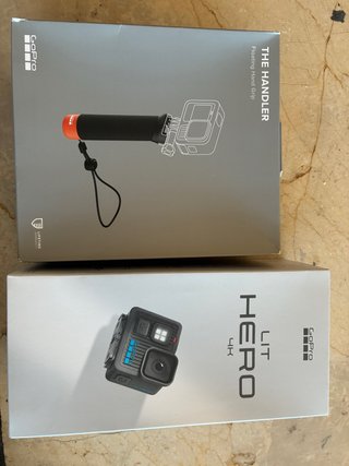 GoPro LIT HERO 4K + Mango Flotante