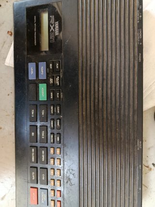 Caja de ritmos vintage Yamaha RX21
