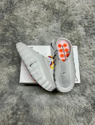 Chanclas Nike Gris