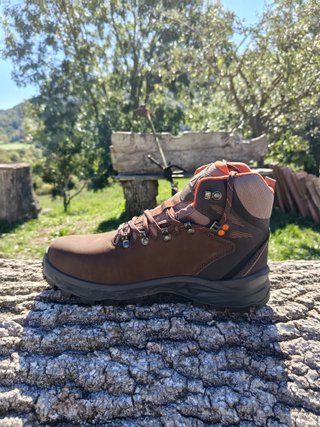 Botas de montaña Chiruca