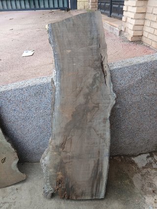 Tablón de madera de olivo