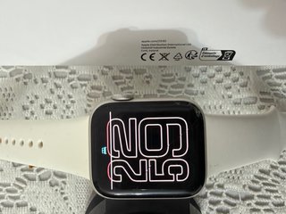 Apple Watch SE 2 Plata/Blanco