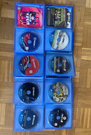 Videogiochi FIFA PS4 (EA Sports)